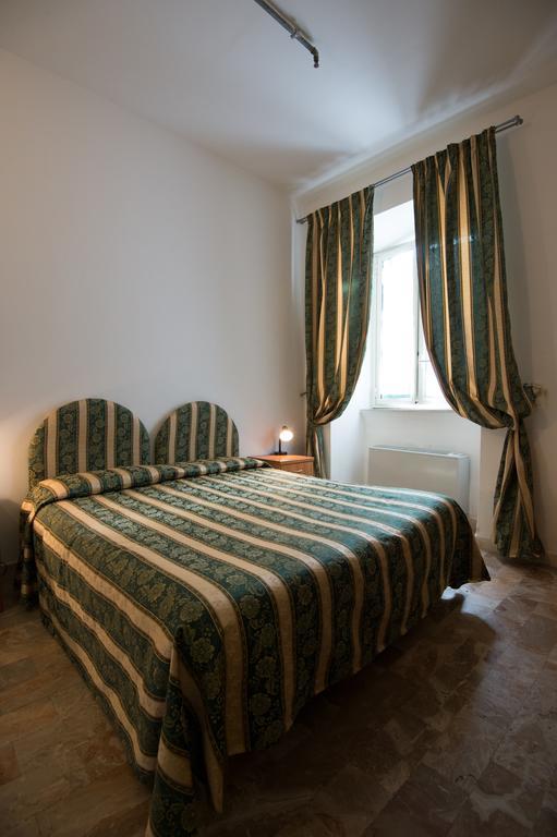 Hotel Major Aventinus Rome Room photo